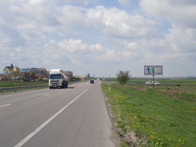 Щит 6x3,  с. Колоденка, 328-й км автодороги М06 (Київ-Чоп)