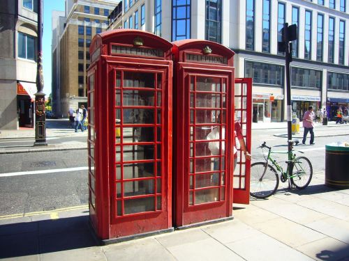 лондонские телефонные будки