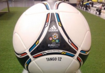 Рекламный мяч ЕВРО 2012
